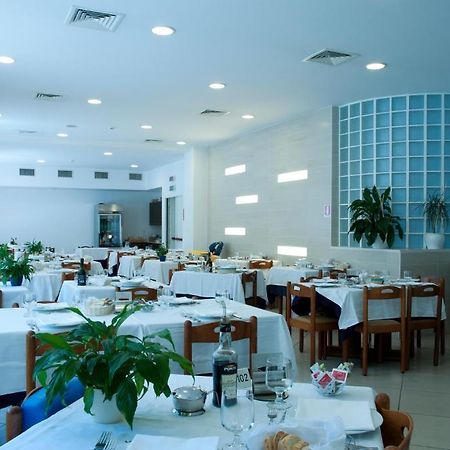 Hotel Mare Blu Francavilla Al Mare Esterno foto