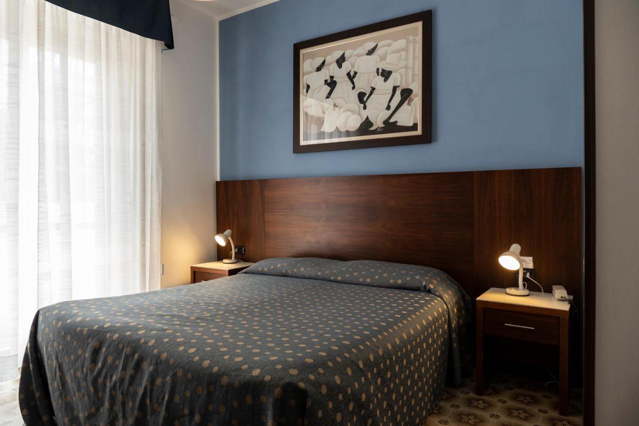 Hotel Mare Blu Francavilla Al Mare Esterno foto